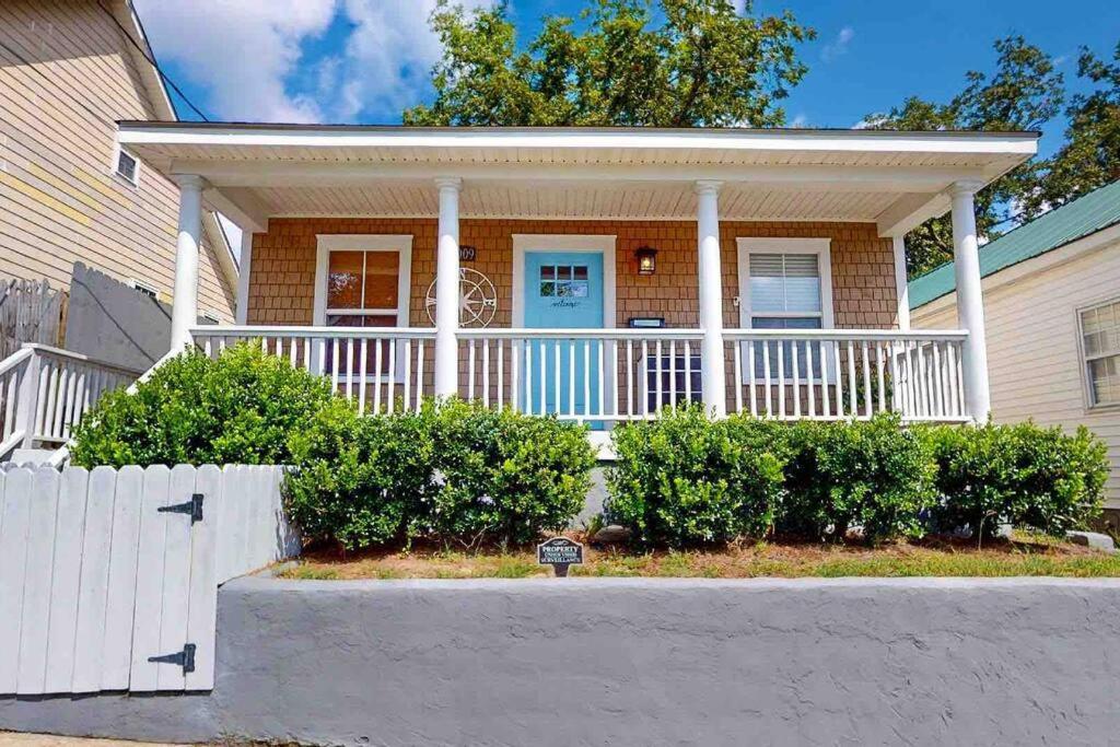 The Blue Door Bungalow Wilmington Dış mekan fotoğraf